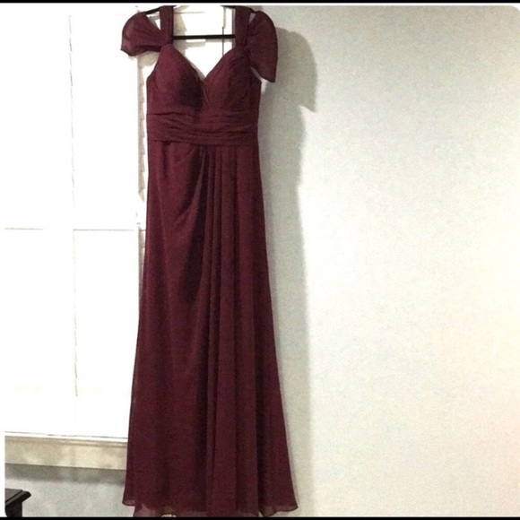 Bill Levkoff Bridesmaid Dress - Picture 3 of 3